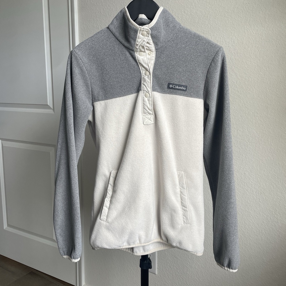 Columbia Gray Cream Fleece Quarter Snap Hiking Travel Trips Pullover Two Tone XS